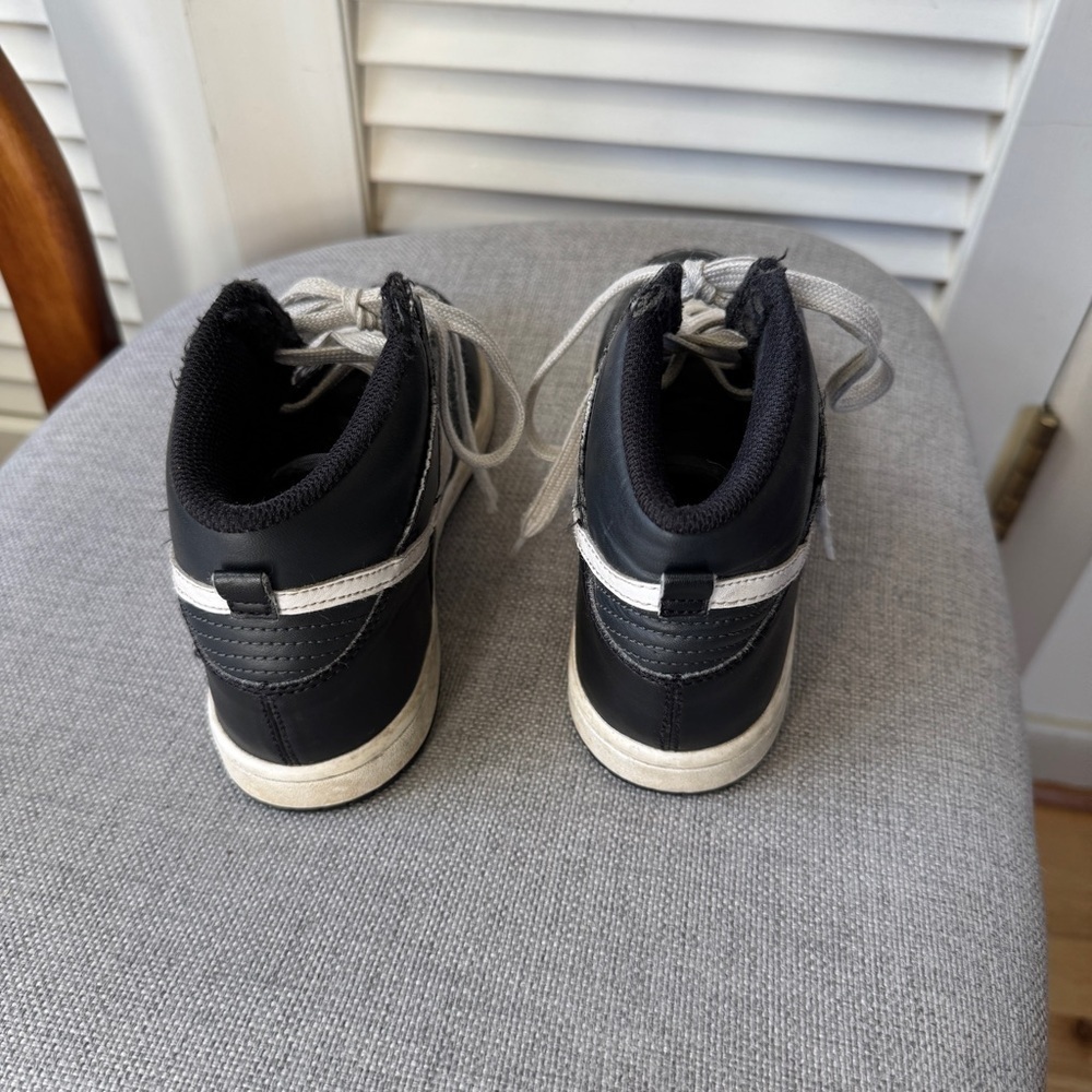 Nike Kid's Dunk High Top Athletic Shoe Sneakers Black Anthracite White 2Y - Picture 5 of 9